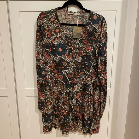 Peruvian Connection Tops - NWT Peruvian Connection Tangier Floral Tunic Size Large